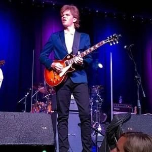 Meet your Posher, Johnny